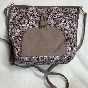 Isaac Mizrahi Mauve Plum Floral Bucket Purse Bag Drawstring Crossbody Strap
